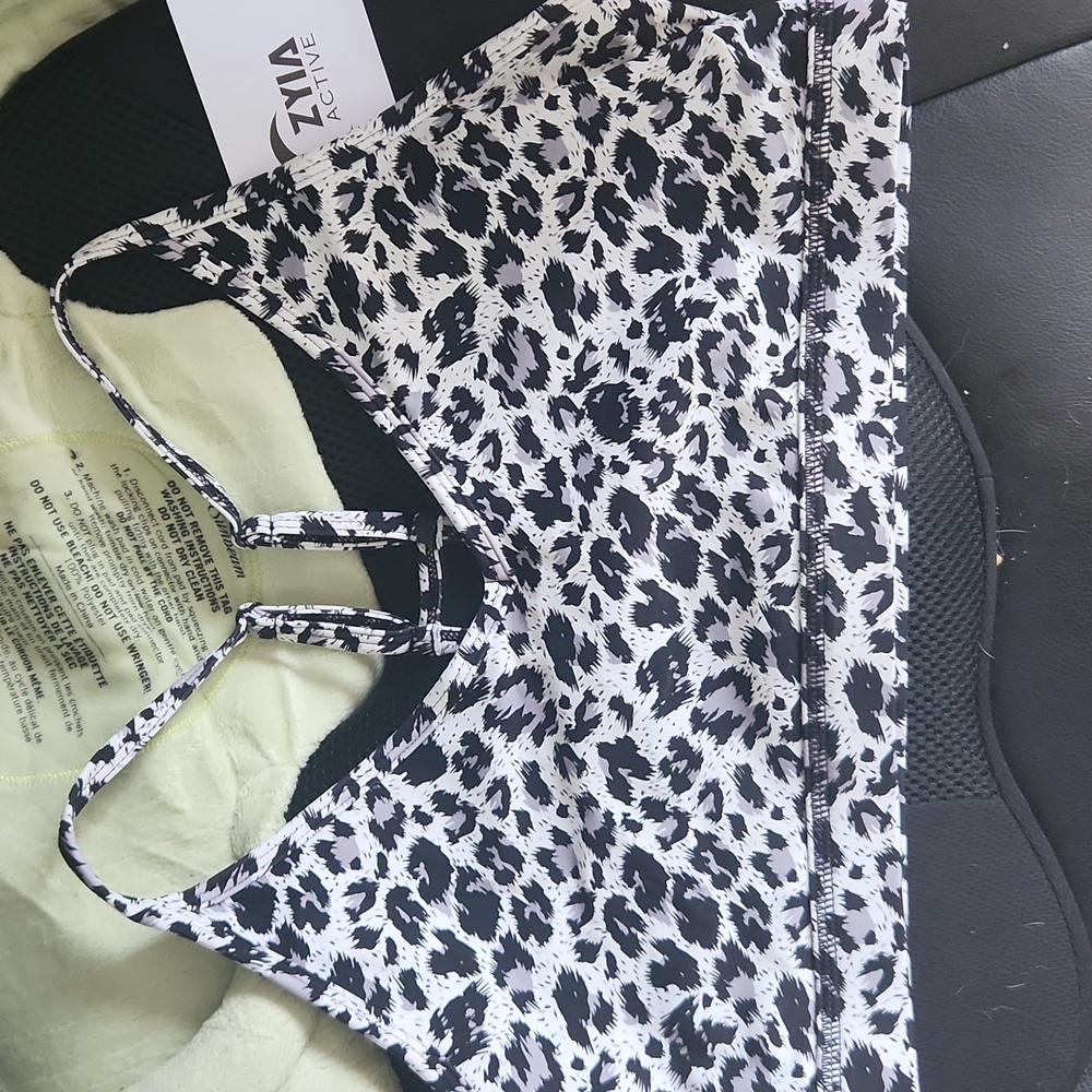 Zyia sports bra